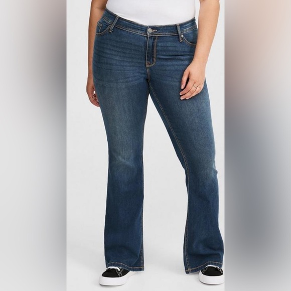 torrid Denim - NWT Torrid Luxe Slim Boot Jeans Super Stretch Medium Wash size 18 regular